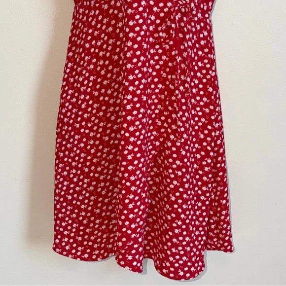 Monteau Red Faux Wrap Mini Dress with White Floral Print - Picture 3 of 14